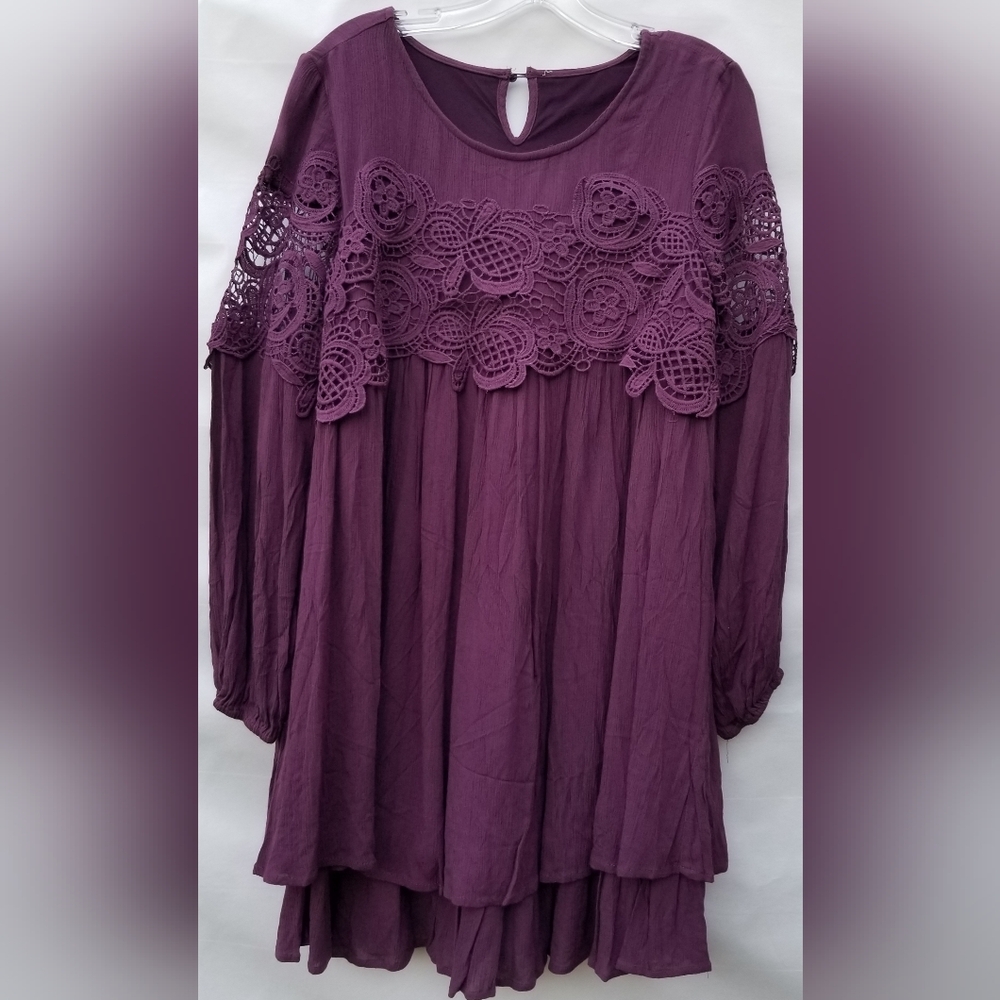 Womans Size L Tunic Dress Plum Purple  Lace Flowy Layered Scoop Neck Long Sleeve